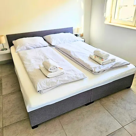 Mala Smokva Apartments Vir Prezida Exterior photo